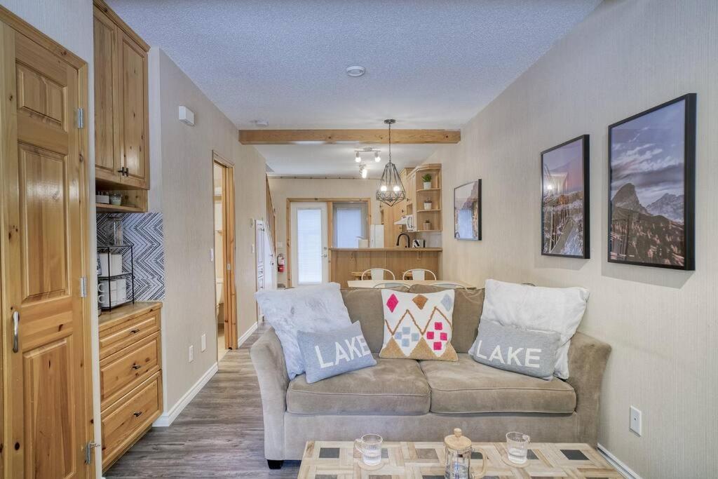 5 Mins To Banff - Cozy Townhome 2Br&2Bath - Banff Pass Included Канмор Экстерьер фото
